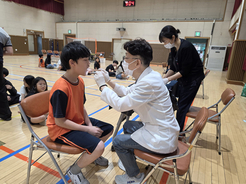 건강한 성장의 기록, 석적초 학생건강검사 실시