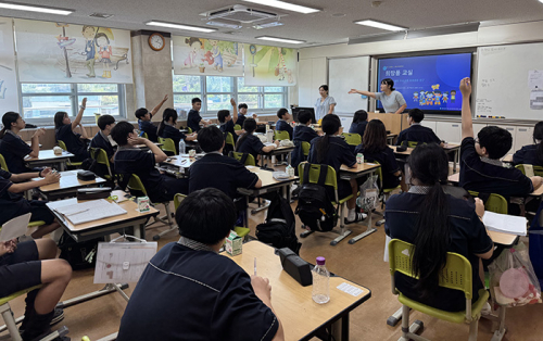약목중학교, 보건복지부 국립정신건강센터 등과 연계한 ‘희망품교실’ 운영